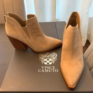 COPY - Vince Camuto size 7.5 booties